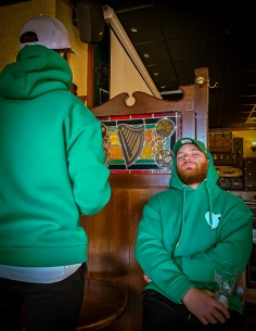 hoodie coeur vert/blanc