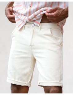 short en jean blanc coupe...