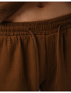 Short en gaz de coton marron 2