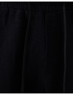 Short en gaz de coton fleuri noir 2