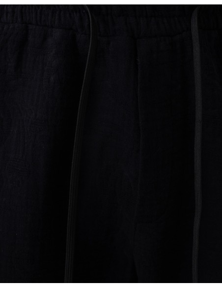 Short en gaz de coton fleuri noir