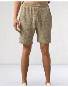 Short texturé et léger beige
