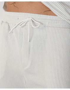 Short rayé gris et blanc