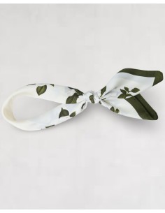 Foulard blanc et vert