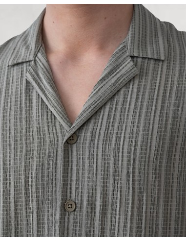 Chemise fine en toile rayée verte Chemise fine en toile rayée verte