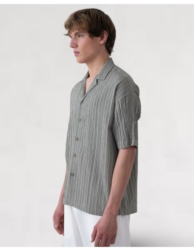Chemise fine en toile rayée verte Chemise fine en toile rayée verte