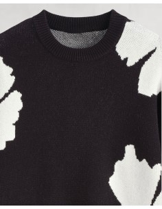 Pull en maille "marguerite" noir 2