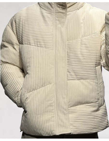 Doudoune beige effet piqué