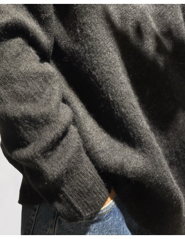 PULL EN MAILLE BROSSÉ UNI NOIR PULL EN MAILLE BROSSÉ UNI NOIR