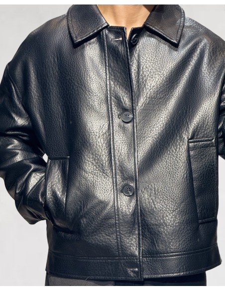Veste simili cuir noir boxy