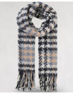 Echarpe noire à carreaux a franges 2
