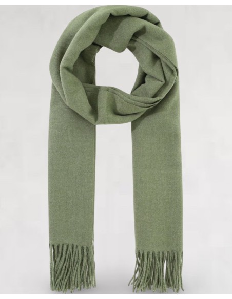 Echarpe verte à longues franges
