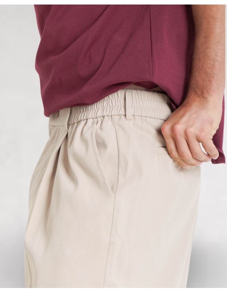 PANTALON BEIGE COUPE DECONTRACTEE AVEC PLIS