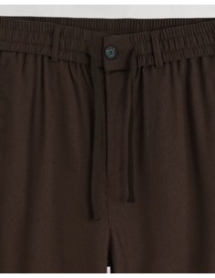 Pantalon en toile uni marron 2