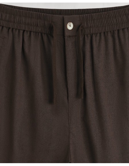 Short en lin à lacets marron