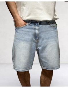 BERMUDA EN DENIM BLEU STRAIGHT FIT