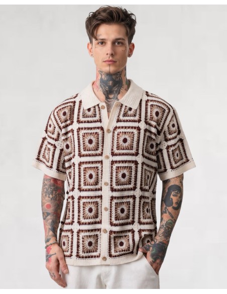 Chemise en crochet à motifs marron