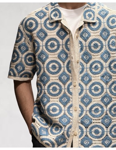 Chemise en crochet bleu