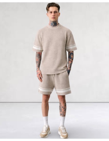 Ensemble T-shirt et short en maille...