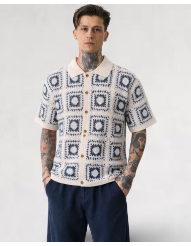 Chemise en crochet à motifs bleu