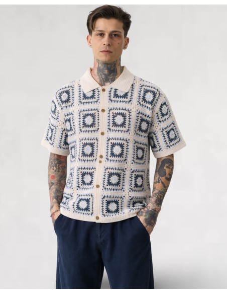 Chemise en crochet à motifs bleu