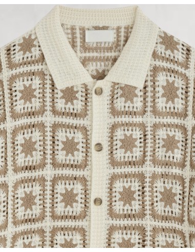 CHEMISETTE A MOTIFS EN CROCHET BEIGE