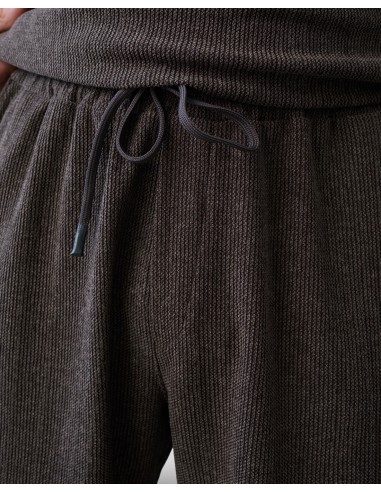 SHORT TEXTURÉ SOUPLE MARRON